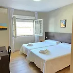 招待所 Pension Pedrouzo 2*